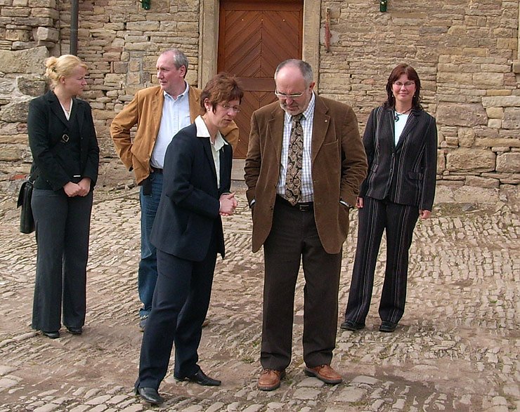 Bild: Minister Sklenar im Klostergut