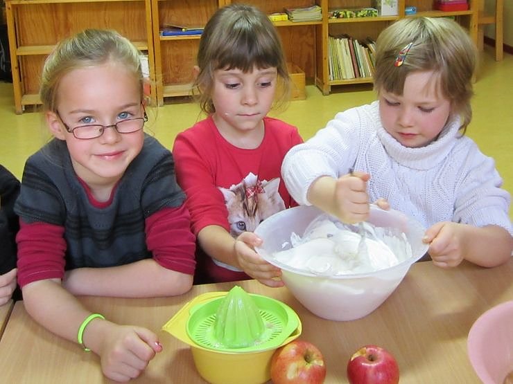 Bild: Rund um den Apfel