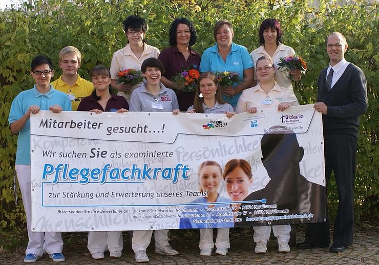 Bild: Azubis begr&uuml;&szlig;t