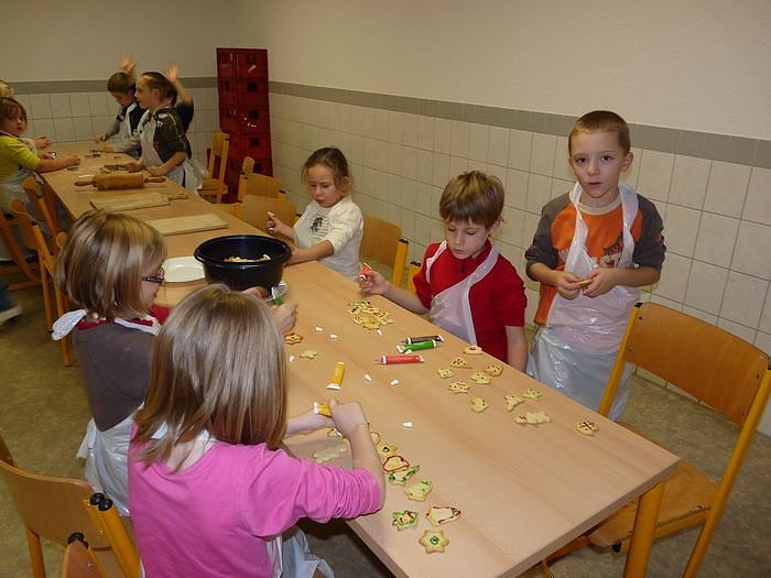 Bild: Weihnachtsb&auml;ckerei Kollwitz-Schule