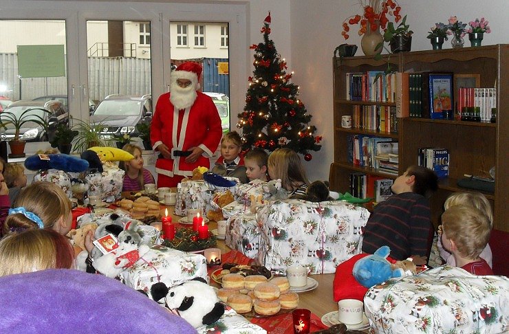 Bild: Weihnachtsfeier bei der Thali