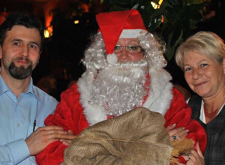 Bild: Lepak, Weihnachtsmann, Haase