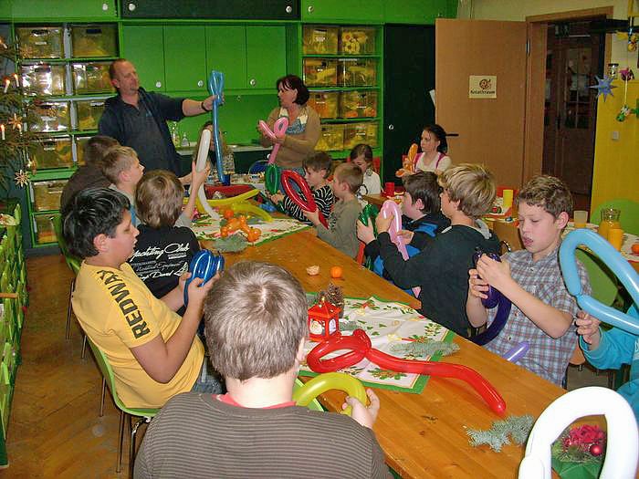 Bild: Weihnachtsfeier im "JuST"