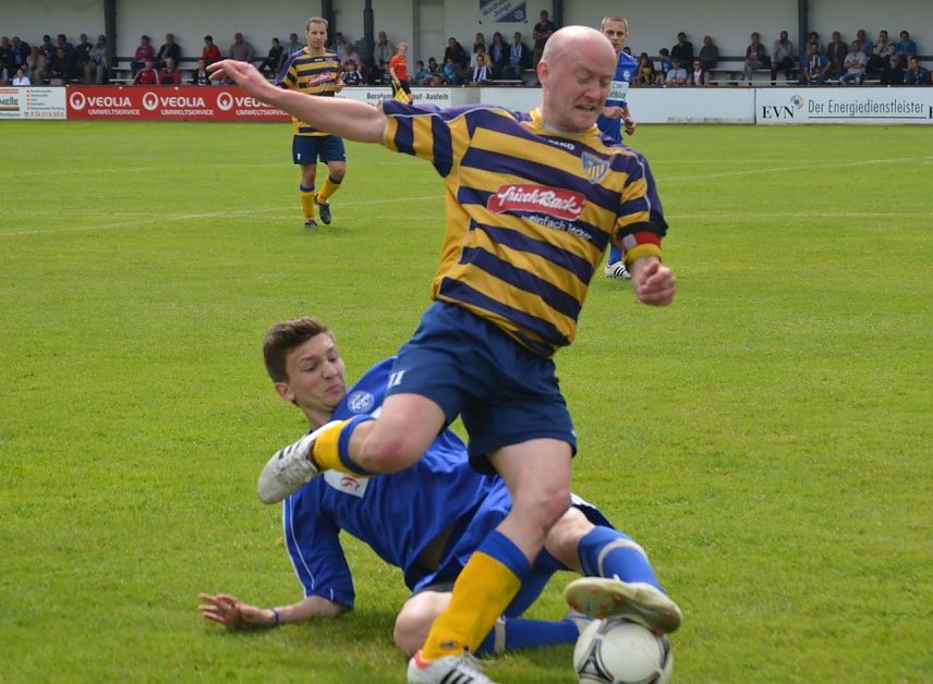 Bild: Langer im Duell