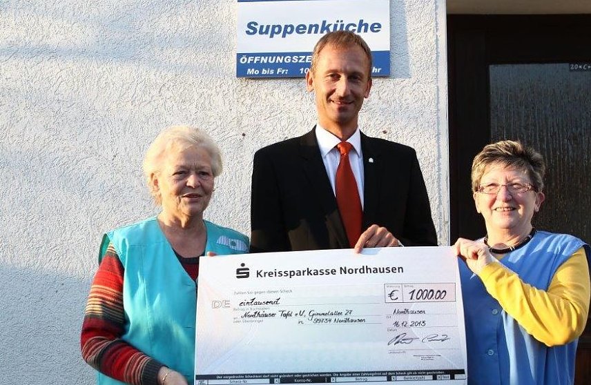 Bild: Von links: Helga Rathnau, Sven D&ouml;rmann, Jutta Nitschke