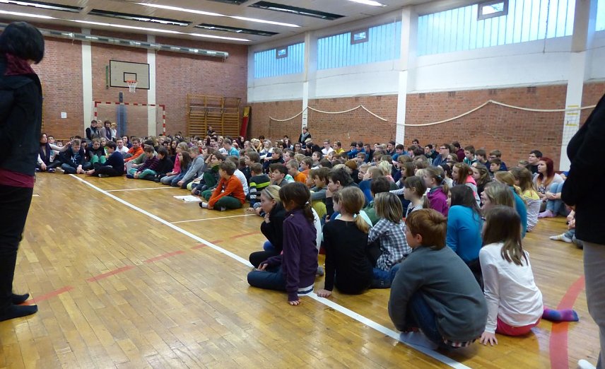 Bild: Schulversammlung