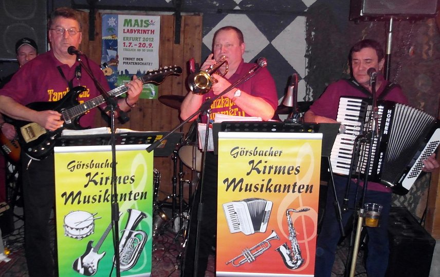 Bild: Sorgen f&uuml;r Stimmung - die G&ouml;rsbacher Kirmes Musikanten