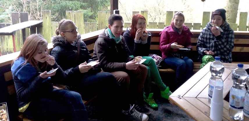 Bild: Waldgeister unterwegs