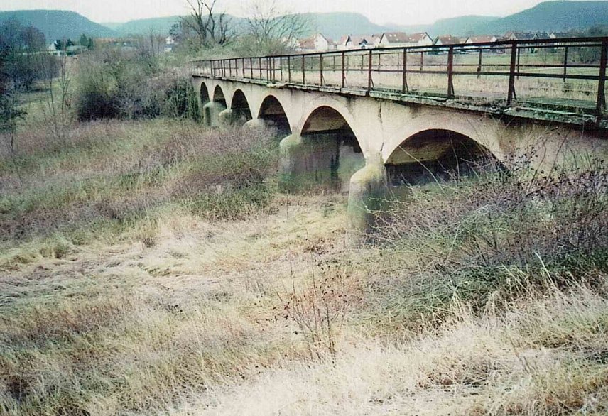 Bild: Ehemalige Bahnstrecke