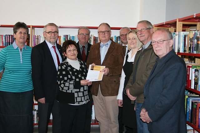 Bild: Preis f&uuml;r Bibliothek
