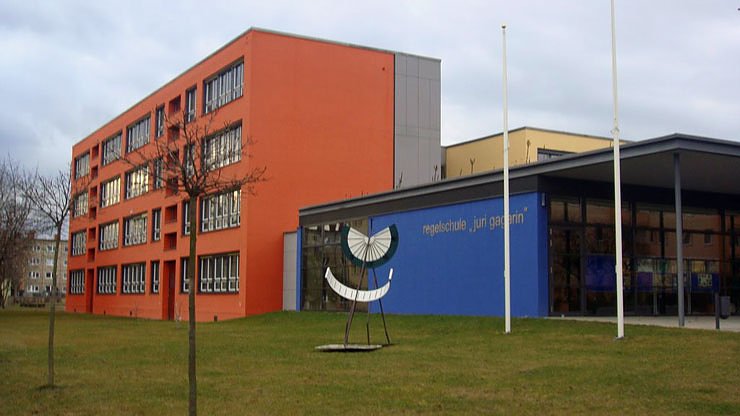Bild: Am Samstag wird Schule 40