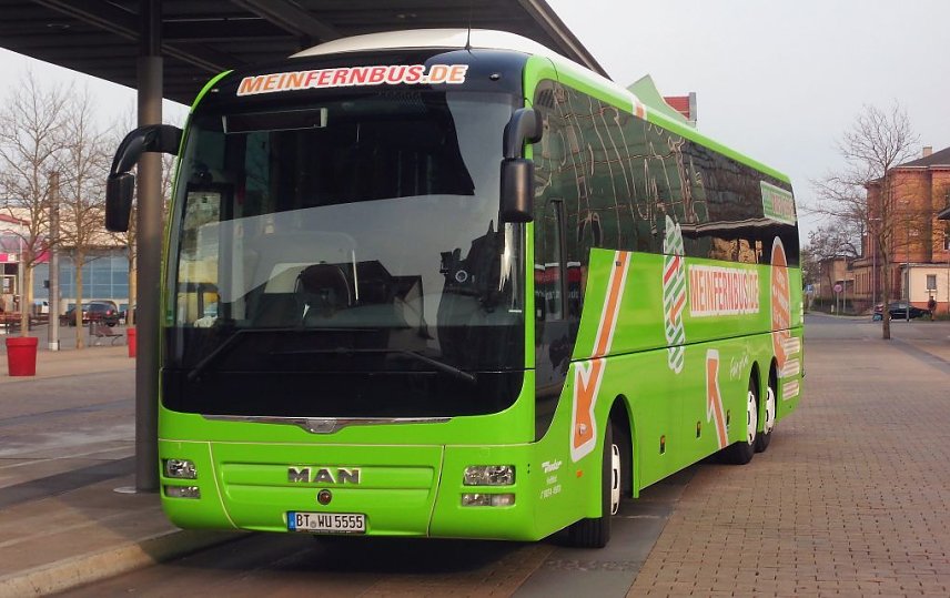 Bild: Fernbus in Nordhausen