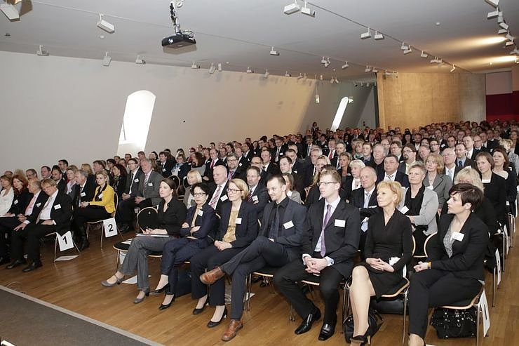 Bild: Unternehmen mit Weitblick 2014