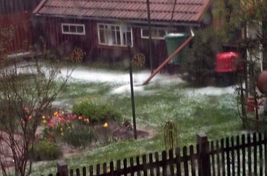Bild: Hagel in Rothes&uuml;tte