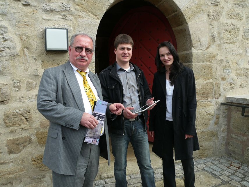Bild: Prof. Dr. Klaus-Peter Jantke und sein Team