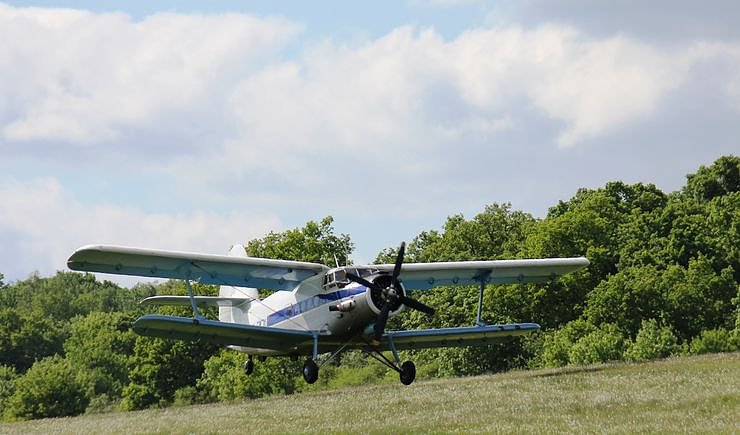 Bild: Springen und Fliegen in Udersleben