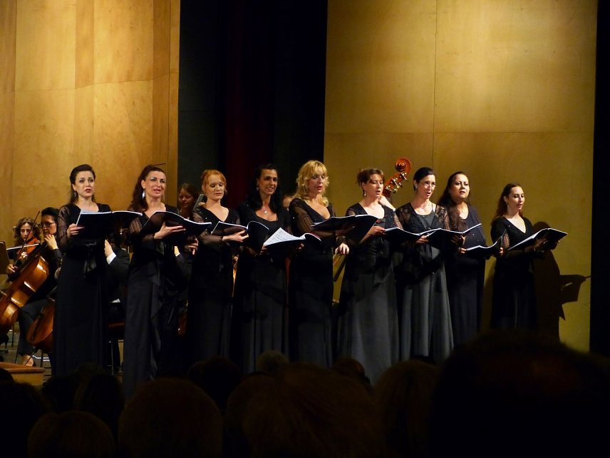 Bild: Der Theaterchor