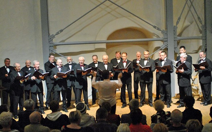 Bild: Albert-Fischer-Chor mit Fr&uuml;hlingskonzert