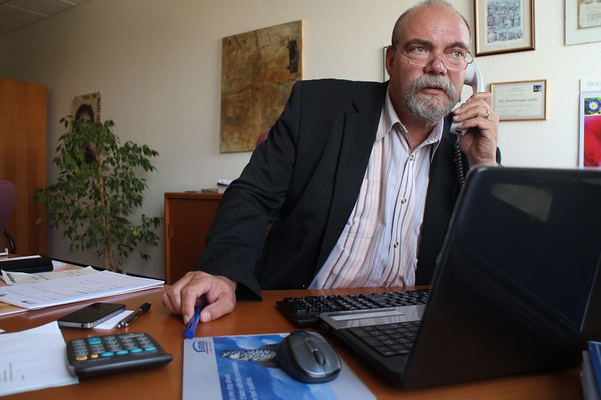 Bild: Leiter des BIC Hans Georg M&uuml;ller