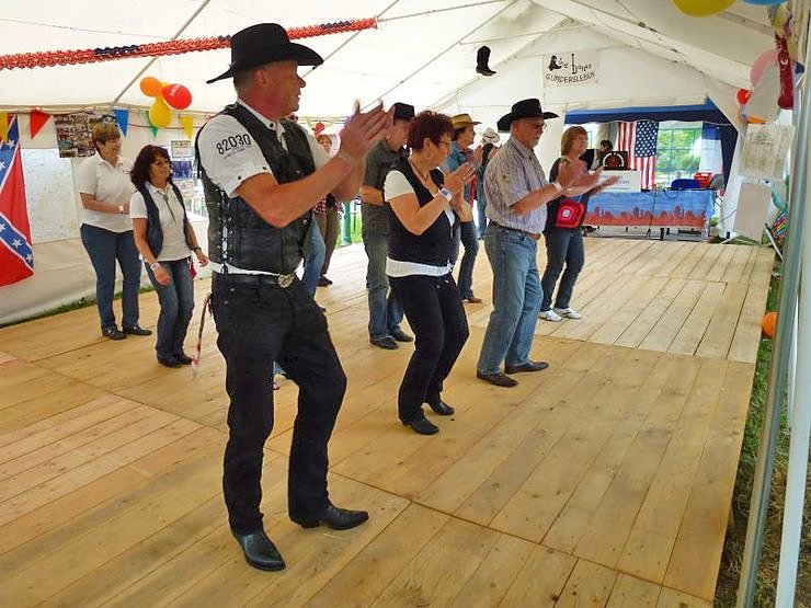 Bild: Line Dance Party in Gundersleben