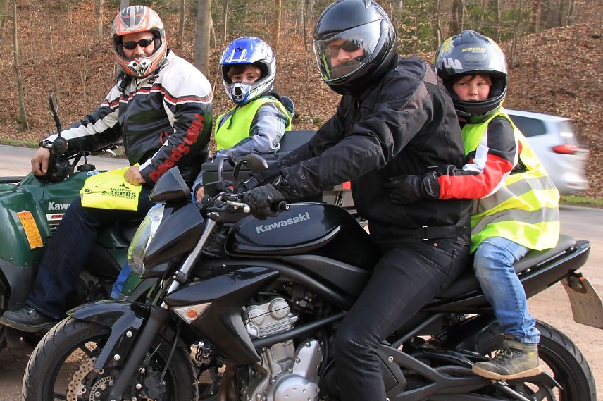 Bild: Auf Tour