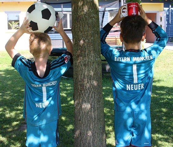 Bild: Im Neuer Trikot