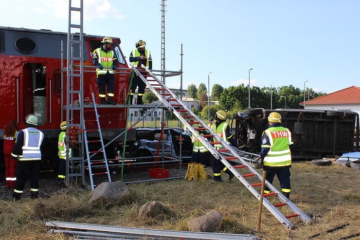 Bild: Bahn&uuml;bung