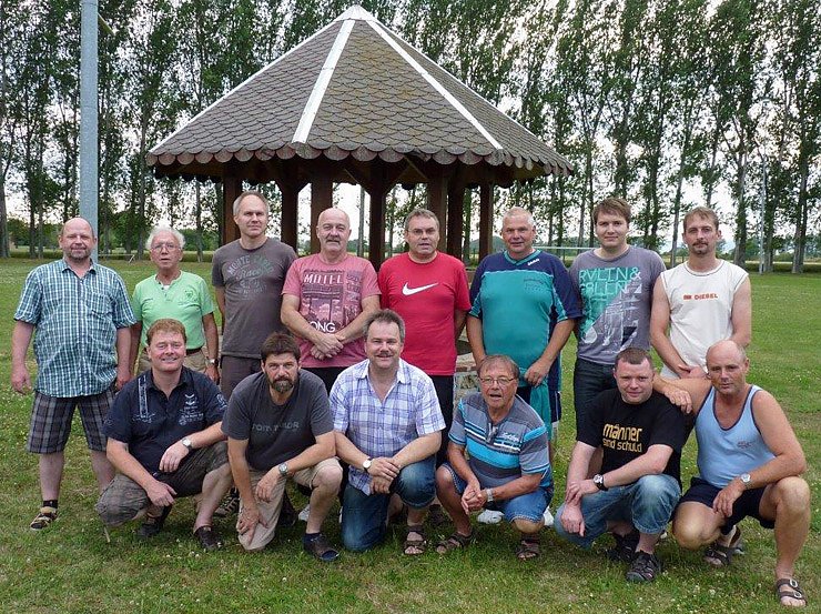 Bild: Beim Kegeln Freundschaftskampf