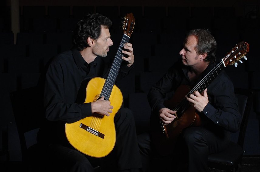 Bild: Das Gitarrenduo Gruber & Baklar