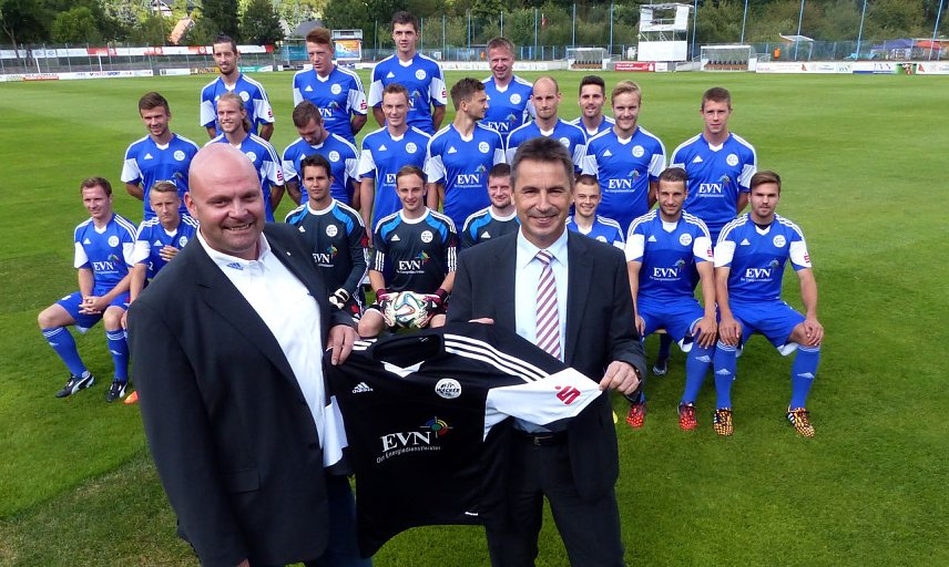 Bild: Neuer Sponsor auf dem Trikot: Kreissparkasse Nordhausen