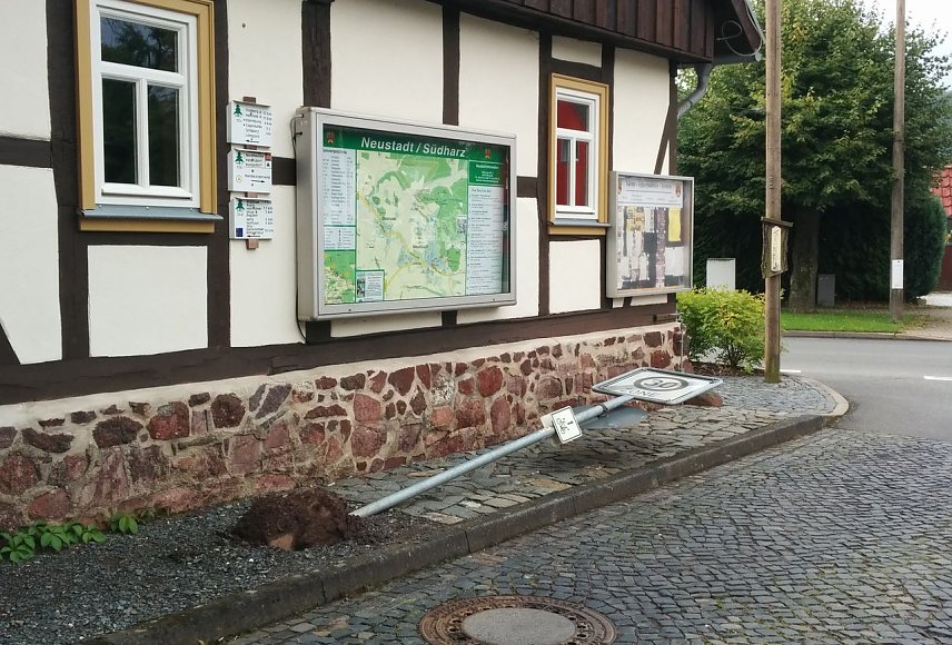 Bild: Sinnlos zerst&ouml;rt