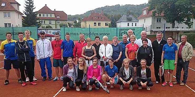 Bild: Damen-Titel souver&auml;n verteidigt