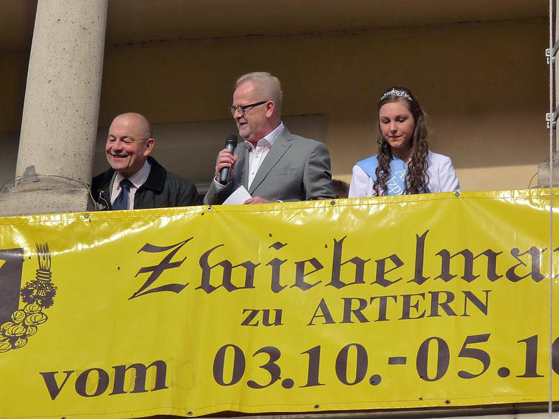 Bild: Zwiebeln &uuml;ber Zwiebeln