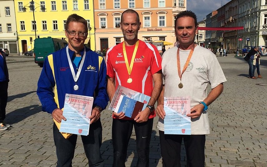 Bild: Erfolgreiches Trio