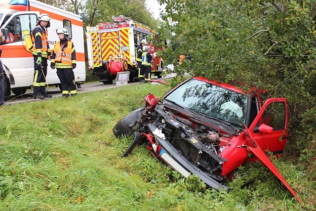 Bild: Feuerwehreinsatz bei Geisleden