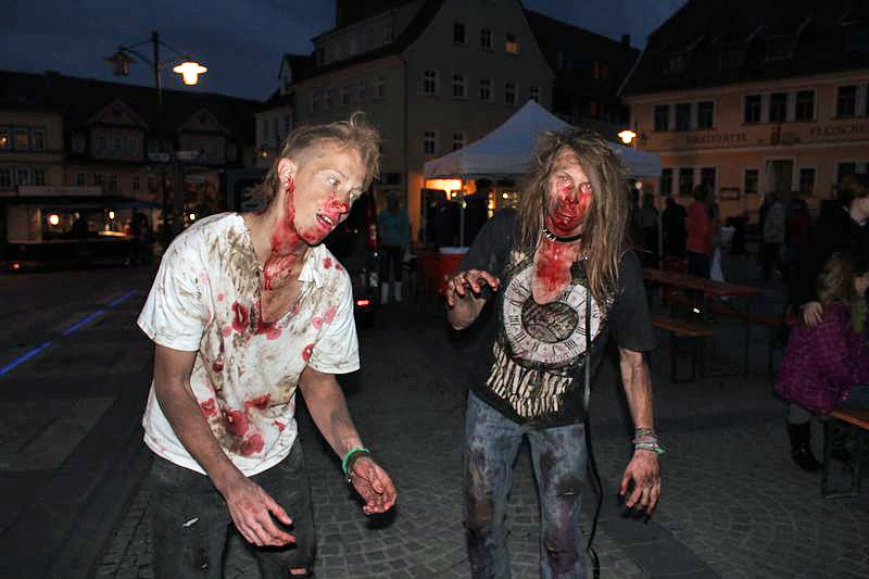 Bild: Friedensgebet und Kerzenmarsch