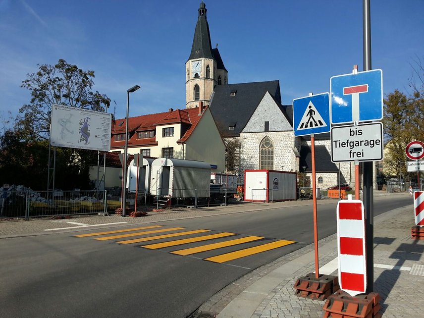 Bild: Mehr Sicherheit f&uuml;r Fu&szlig;g&auml;nger