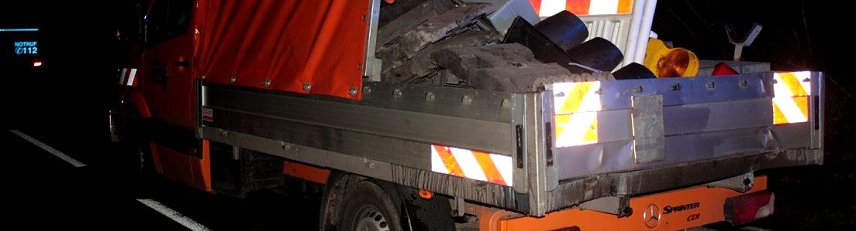 Bild: Kaum Spuren am Fahrzeug der TSI, dennoch wurde ein Mensch schwer verletzt.