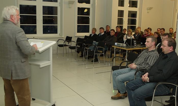 Bild: Schule und Wirtschaft