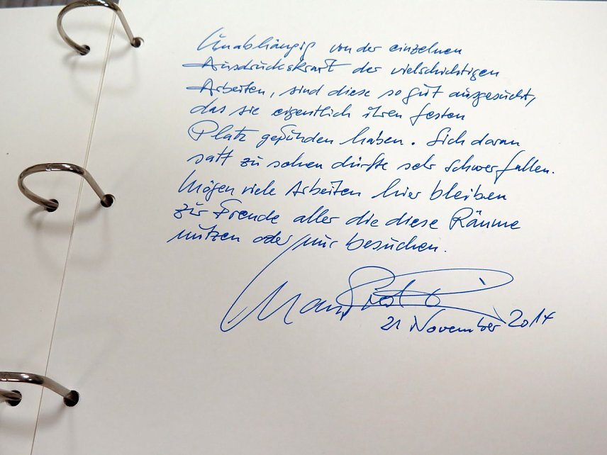 Bild: Eintrag in das G&auml;stebuch