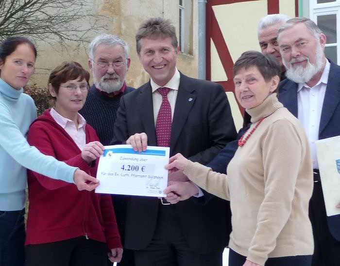 Bild: Lottogeld f&uuml;r Kirche