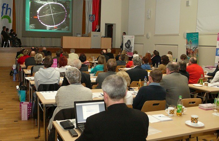 Bild: Ultraschall im Nordh&auml;user Audimax