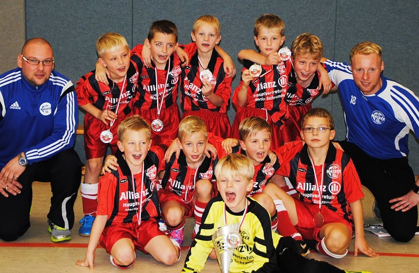 Bild: 2. Platz f&uuml;r Nordh&auml;user Fu&szlig;ball-Nachwuchs