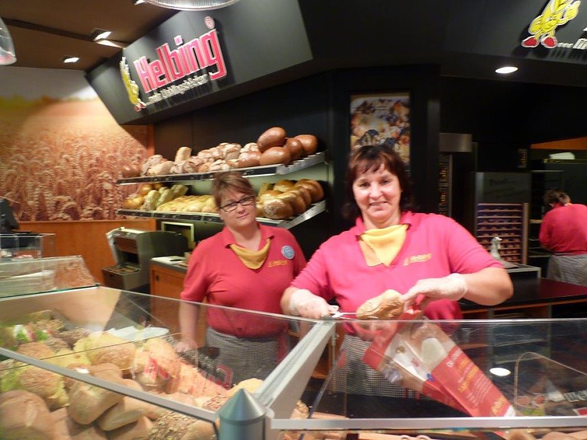 Bild: Andrea Straube am Stand der Fa. Helbing-Mein Lieblingsb&auml;cker