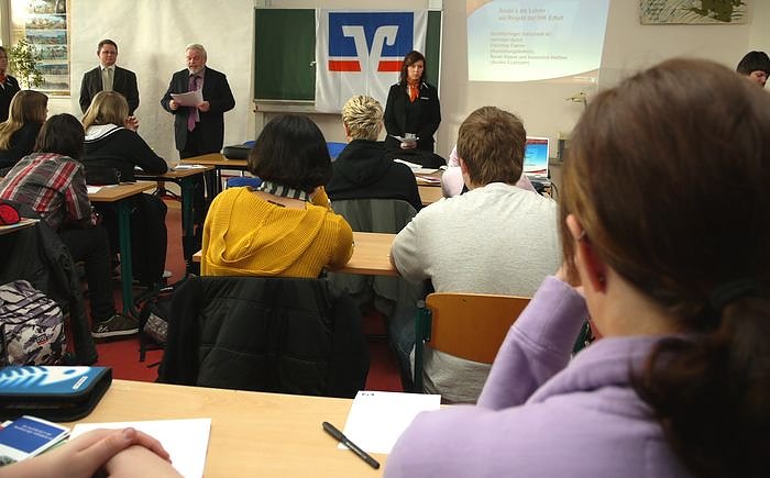 Bild: Azubis als Lehrer