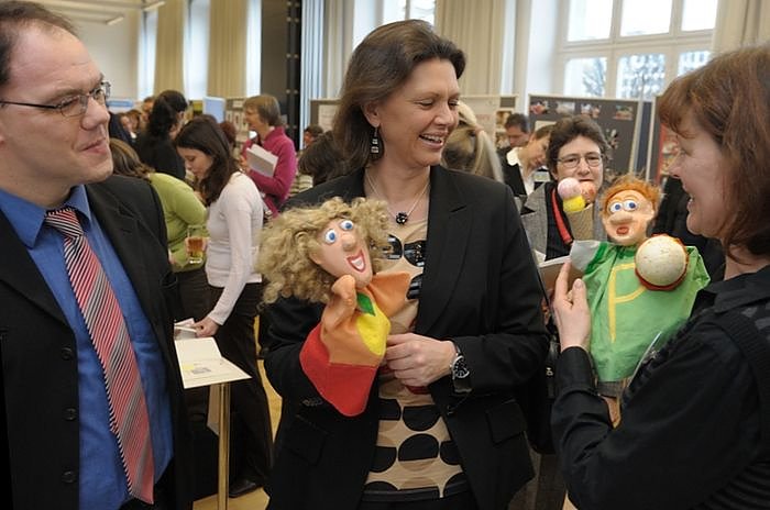Bild: Ministerin am AnGeL-Stand