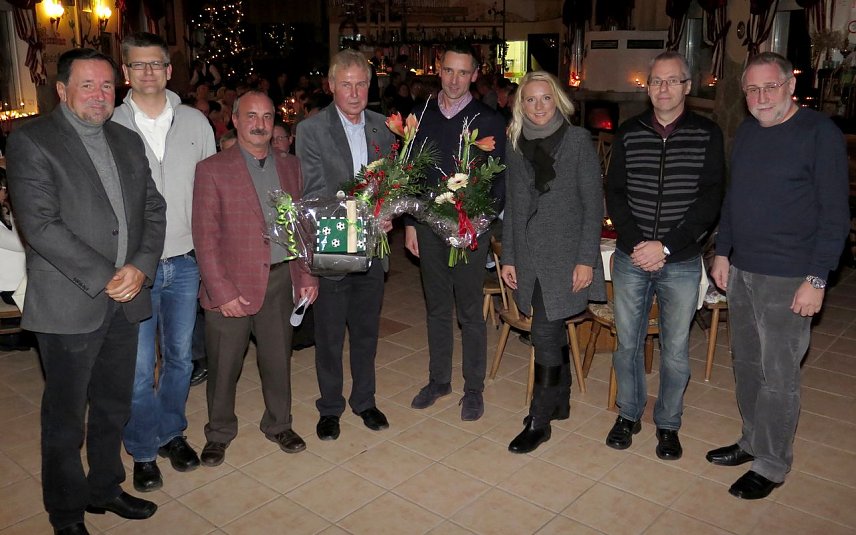 Bild: Stabwechsel an der Spitze des NUV