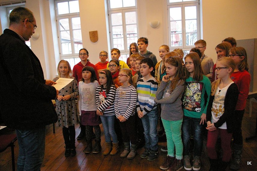 Bild: Neues Kinderparlament