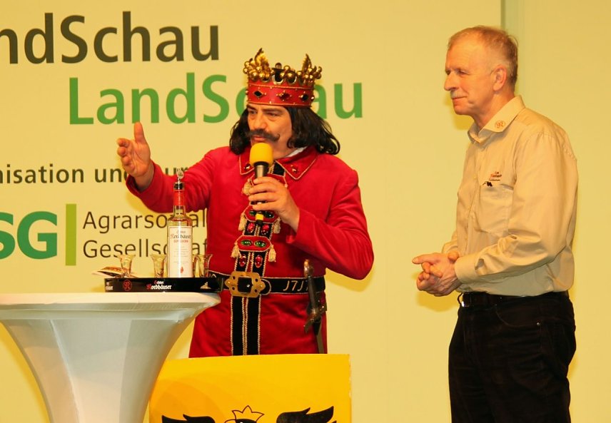 Bild: Schnapsen mit dem Roland - der Landkreis Nordhausen pr&auml;sentierte sich gestern auf der Gr&uuml;nen Woche in Berlin
