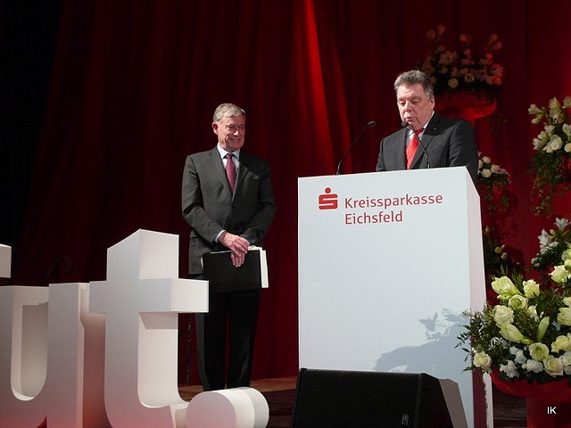 Bild: Begr&uuml;&szlig;ung 
